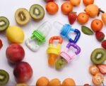 Baby Fruit Pacifier (pack of 2) - Image 4